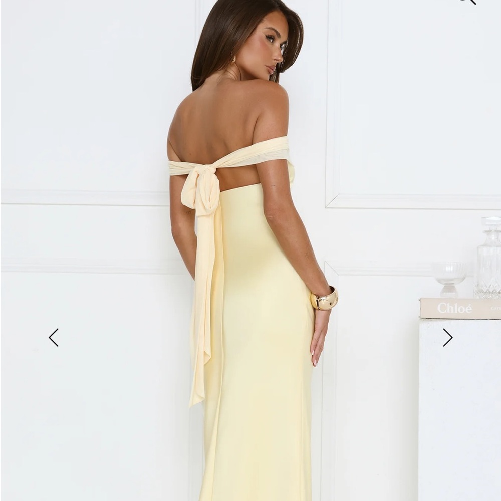 NEW NWT Hello Molly The Sophisticate Off Shoulder Maxi Dress, Yellow. Size: S